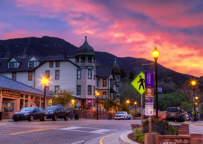 Manitou Springs - Bus Charter Express
